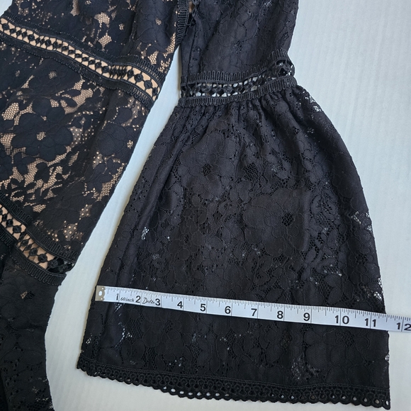 MICHAEL Michael Kors Black Lace Bell Sleeve Mini Dress - Picture 11 of 16